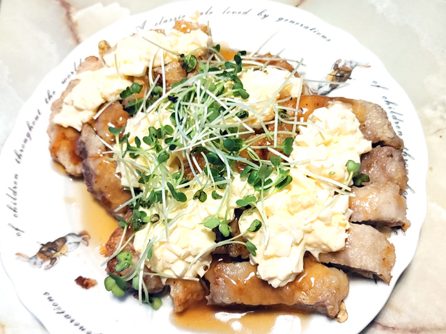 豚ロース肉で！チキンならぬポーク南蛮