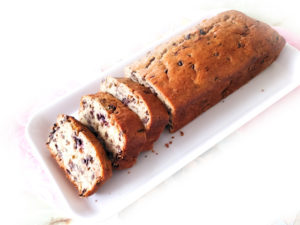 冷凍チェリーで！チョコとチェリーのパウンドケーキ