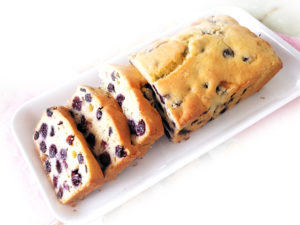 ゴロゴロフルーツ入り！ブルーベリーレモンパウンド