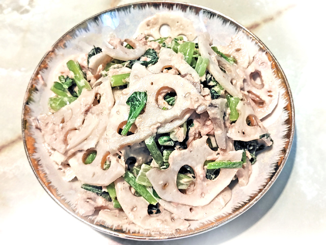 レンジで時短！小松菜とレンコンのマヨサラダ♪