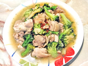 鶏と冷凍ブロッコリーで！時短甘酢とろみ炒め♪