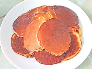 ホットケーキ？メープル＆レモンのドロップスコーン♪