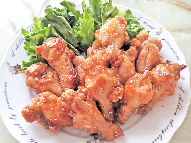 揚げ手羽元！甘じょっぱい照り焼き仕立て♪