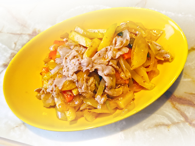 豚でアレンジ！ロモサルタード風☆肉野菜炒め