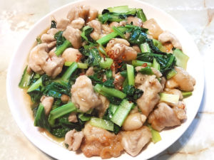 小松菜と鶏もも肉★照りオイスター仕立て♪