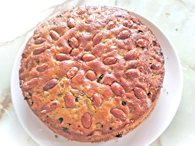 ドライフルーツたっぷり！ダンディーラムケーキ♪