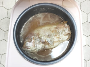 炊飯器で！レンコダイの炊き込みご飯♪