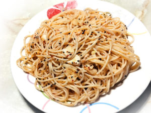 100均の唐辛子ふりかけで！簡単ペペロンチーノ♪