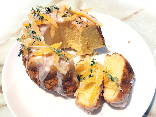 フルーティなクグロフケーキ★レモン＆タイムバント♪