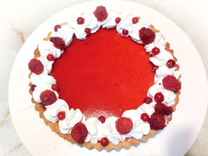 ベリーゼリー添え！パンナコッタのタルト♪